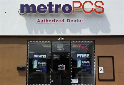 4 reviews of <b>Metro</b> <b>PCS</b> "No gripes with customer service as of yet. . Metro pc store near me